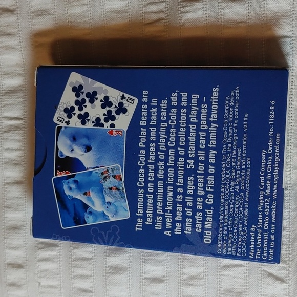 2/$30 2005 Collectible Coca- Cola Polar Bears Tin with 2 decks of Playing Cards - Picture 8 of 9